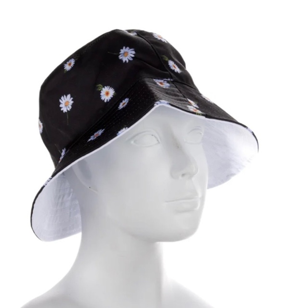 ALICE + OLIVIA Reversible Pattern Printed Bucket Hat - Picture 3 of 5